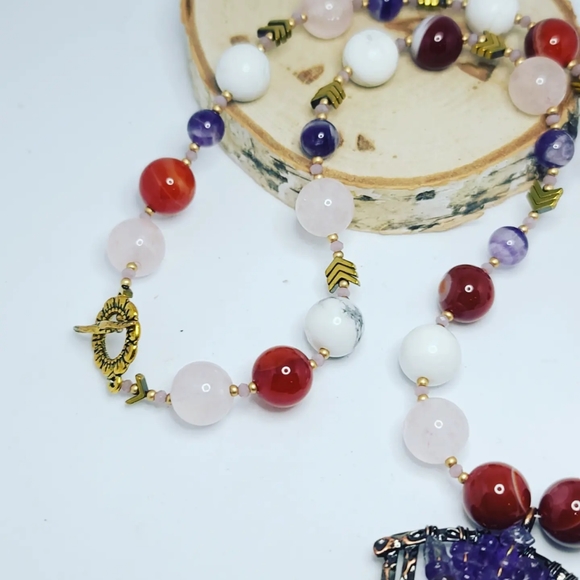 Rose Quartz, Red Agate, Howlite Amethyst Pendant necklace - Picture 7 of 7